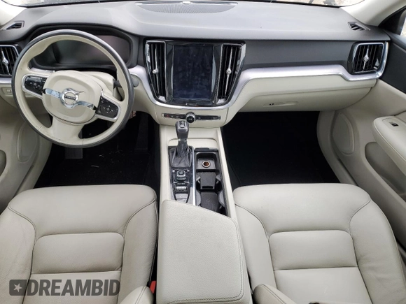 2020 Volvo S60 Momentum with VIN 7JR102FK6LG064744, listed as a Copart auction lot 51280685 with 39,416 mi miles and Clean Title. Bid and sale history available at carsss.com. Image 8.