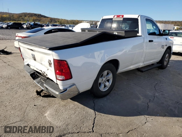 2020 Ram 1500 Tradesman z VIN 3C6JR6DT0LG138856, wystawiony jako Copart lot #81041414 z przebiegiem 55 137 mil mil oraz Szkoda całkowita • Salvage title. Historia ofert i sprzedaży dostępna na DreamBid. Obrazek 3.