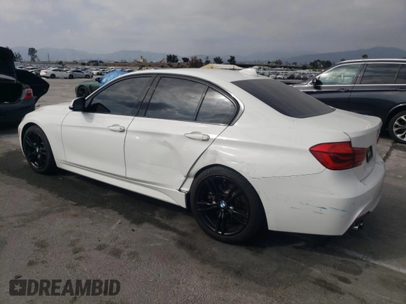 2017 BMW 3 Series 330i z VIN WBA8B9G39HNU52820, wystawiony jako Copart lot #54527795 z przebiegiem 99 388 mil mil oraz Szkoda całkowita • Salvage title. Historia ofert i sprzedaży dostępna na DreamBid. Obrazek 2.