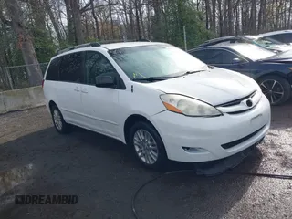 2008 Toyota Sienna LE with VIN 5TDBK23C28S010610, listed as a IAAI auction lot 41944472 with 149,223 mi miles. Bid and sale history available at carsss.com. Image 1.