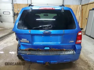 2012 Ford Escape XLT z VIN 1FMCU9DG3CKB40111, wystawiony jako Copart lot #52329085 z przebiegiem 106 114 mil mil oraz Czysty tytuł • Clean title. Historia ofert i sprzedaży dostępna na DreamBid. Obrazek 6.