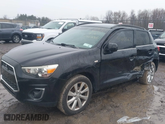 2014 Mitsubishi Outlander Sport SE with VIN 4A4AR4AU3EE012813, listed as a IAAI auction lot 41965067 with 146,236 mi miles. Bid and sale history available at carsss.com. Image 18.