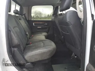 2018 Ram 2500 Laramie with VIN 3C6UR5FL0JG109472, listed as a Copart auction lot 46353435 with 102,773 mi miles and Salvage title. Bid and sale history available at DreamBid. Image 10.