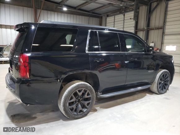 2018 Chevrolet Tahoe LS with VIN 1GNSKAKC4JR321530, listed as a Copart auction lot 43057985 with 104,553 mi miles and Salvage Title. Bid and sale history available at carsss.com. Image 3.