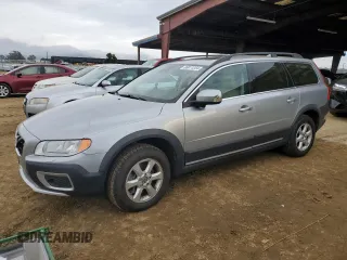 2012 Volvo XC70 3.2L with VIN YV4952BZ5C1132215, listed as a Copart auction lot 86011254 with 222,205 mi miles and Clean Title. Bid and sale history available at DreamBid. Image 1.