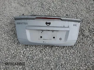 2011 Nissan Sentra SR with VIN 3N1AB6APXBL645177, listed as a Copart auction lot 47751735 with Not Provided miles and Non Repairable. Bid and sale history available at DreamBid. Image 12.