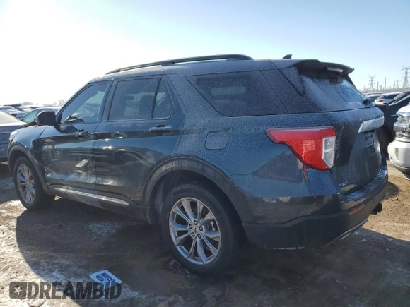 2024 Ford Explorer XLT with VIN 1FMSK8DH3RGA57018, listed as a Copart auction lot 46117645 with 4,525 mi miles and Salvage Title. Bid and sale history available at carsss.com. Image 2.