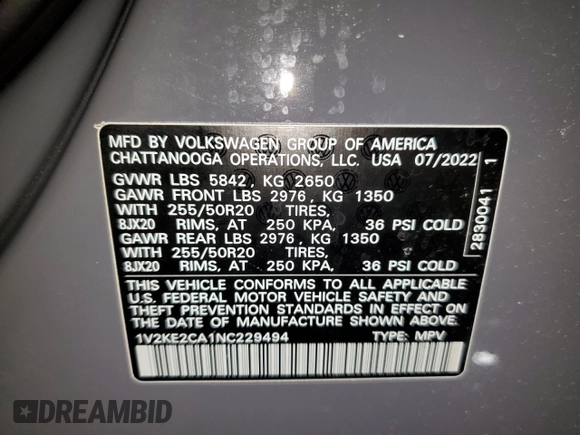 2022 Volkswagen Atlas SE z VIN 1V2KE2CA1NC229494, wystawiony jako Copart lot #42028205 z przebiegiem 54 046 mil mil oraz Czysty tytuł • Clean title. Historia ofert i sprzedaży dostępna na DreamBid. Obrazek 13.