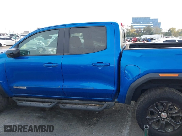 2023 GMC Canyon 2WD Elevation with VIN 1GTP5BEK7P1131310, listed as a IAAI auction lot 41473478 with 1 mi miles. Bid and sale history available at carsss.com. Image 14.