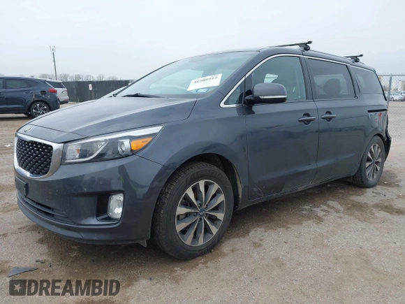 2015 Kia Sedona EX with VIN KNDMC5C10F6081596, listed as a IAAI auction lot 41508912 with 120,845 mi miles. Bid and sale history available at carsss.com. Image 17.