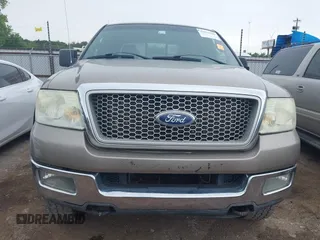 2004 Ford F-150 XLT z VIN 1FTPW14554KB11422, wystawiony jako IAAI lot #42651609 z przebiegiem 238 157 mil mil oraz . Historia ofert i sprzedaży dostępna na DreamBid. Obrazek 12.