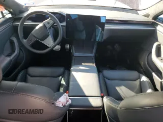 2024 Tesla Model S Plaid с VIN 5YJSA1E61RF533045, выставлен на аукционе Copart как лот 86246324 с пробегом Не указан миль и Списание • Salvage title. История ставок и продаж доступна на DreamBid. Изображение 8.