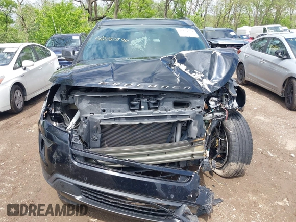 2018 Ford Explorer XLT with VIN 1FM5K7D85JGC67485, listed as a IAAI auction lot 42151574 with 96,019 mi miles and . Bid and sale history available at DreamBid. Image 13.