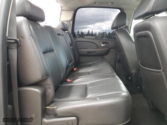 2008 Chevrolet Silverado 1500 LTZ with VIN 2GCFK13Y981157943, listed as a Copart auction lot 70302074 with 150,688 mi miles and Salvage Title. Bid and sale history available at carsss.com. Image 10.