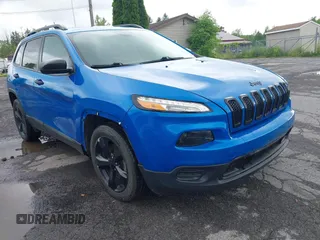 2017 Jeep Cherokee Sport z VIN 1C4PJLAB6HW617599, wystawiony jako IAAI lot #42456069 z przebiegiem 78 773 mil mil oraz . Historia ofert i sprzedaży dostępna na DreamBid. Obrazek 1.