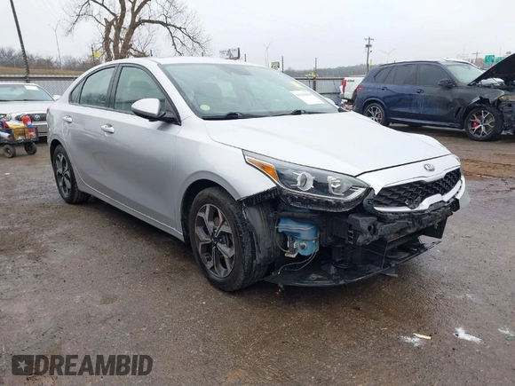 2019 Kia Forte LXS with VIN 3KPF24AD8KE075892, listed as a IAAI auction lot 41479410 with 106,609 mi miles. Bid and sale history available at carsss.com. Image 1.