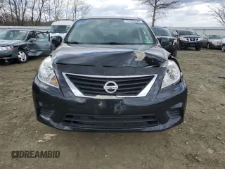 2012 Nissan Versa SV z VIN 3N1CN7AP7CL930636, wystawiony jako Copart lot #51335585 z przebiegiem 81 698 mil mil oraz Szkoda całkowita • Salvage title. Historia ofert i sprzedaży dostępna na DreamBid. Obrazek 5.