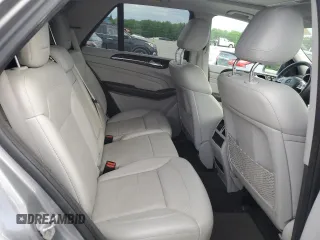 2014 Mercedes-Benz M 350 z VIN 4JGDA2EB9EA398844, wystawiony jako Copart lot #54228315 z przebiegiem 141 711 mil mil oraz Czysty tytuł • Clean title. Historia ofert i sprzedaży dostępna na DreamBid. Obrazek 11.