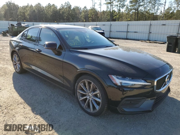 2020 Volvo S60 Momentum with VIN 7JR102FK3LG041969, listed as a Copart auction lot 37099794 with 40,524 mi miles. Bid and sale history available at carsss.com. Image 4.