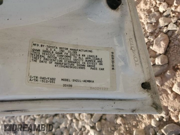 1989 Toyota Camry z VIN 4T1SV24E5KU019985, wystawiony jako Copart lot #81200104 z przebiegiem 207 103 mil mil oraz Szkoda całkowita • Salvage title. Historia ofert i sprzedaży dostępna na DreamBid. Obrazek 12.