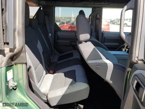 2022 Ford Bronco with VIN 1FMDE5BH8NLB01842, listed as a Copart auction lot 49417425 with 18,662 mi miles and Salvage Title. Bid and sale history available at carsss.com. Image 11.