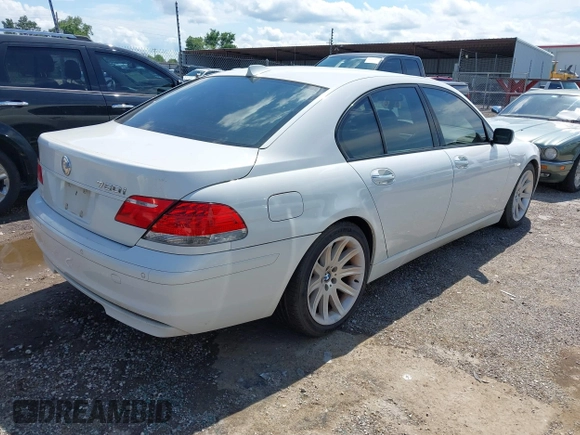 2006 BMW 7 Series 750i with VIN WBAHL83576DT03355, listed as a IAAI auction lot 42606906 with 186,494 mi miles and . Bid and sale history available at DreamBid. Image 4.