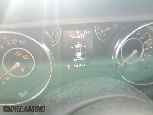 2022 Jeep Gladiator Willys with VIN 1C6HJTAG9NL135116, listed as a Copart auction lot 85240374 with 50,689 mi miles and Salvage title. Bid and sale history available at DreamBid. Image 9.