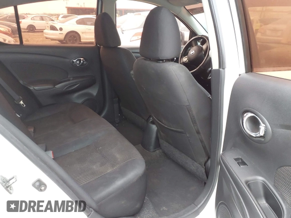 2013 Nissan Versa SV z VIN 3N1CN7AP0DL824093, wystawiony jako IAAI lot #41962416 z przebiegiem 132 846 mil mil oraz . Historia ofert i sprzedaży dostępna na DreamBid. Obrazek 8.