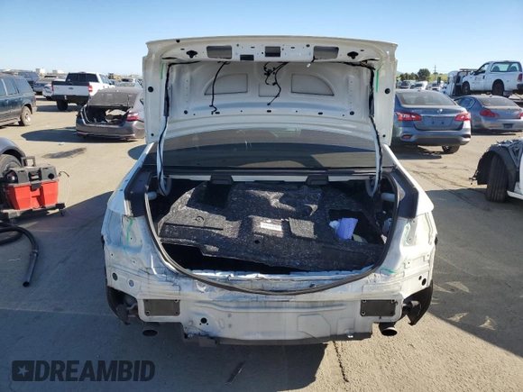 2012 Mercedes-Benz E 350 Luxury with VIN WDDHF2EB1CA556460, listed as a Copart auction lot 88116685 with 73,748 mi miles and Salvage title. Bid and sale history available at DreamBid. Image 6.