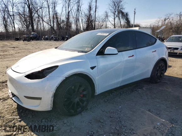 2020 Tesla Model Y Long Range with VIN 5YJYGDEE2LF041925, listed as a Copart auction lot 47092675 with 75,871 mi miles and Salvage Title. Bid and sale history available at DreamBid. Image 1.