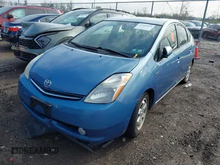 2009 Toyota Prius with VIN JTDKB20U197840634, listed as a IAAI auction lot 42009019 with 237,924 mi miles. Bid and sale history available at carsss.com. Image 2.