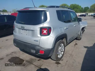2017 Jeep Renegade Altitude with VIN ZACCJBBB6HPF33125, listed as a IAAI auction lot 41866729 with 53,867 mi miles. Bid and sale history available at carsss.com. Image 4.