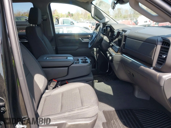 2025 Chevrolet Silverado 1500 with VIN 3GCPKKEK7SG101078, listed as a IAAI auction lot 42076501 with 2,089 mi miles and . Bid and sale history available at DreamBid. Image 5.
