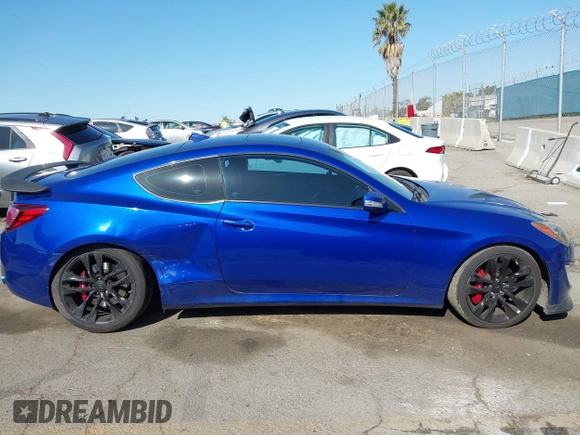 2013 Hyundai Genesis Coupe Grand Touring with VIN KMHHU6KJ5DU092555, listed as a IAAI auction lot 41959840 with 52,016 mi miles and . Bid and sale history available at DreamBid. Image 13.