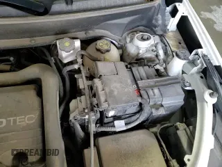 2020 Chevrolet Equinox LS с VIN 2GNAX5EV8L6201505, выставлен на аукционе Copart как лот 67898835 с пробегом 36 301 миль миль и Списание • Salvage title. История ставок и продаж доступна на DreamBid. Изображение 14.