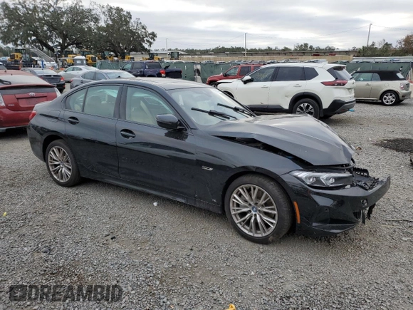 2023 BMW 3 Series 330e with VIN 3MW39FF04P8D47776, listed as a Copart auction lot 85390244 with 0 mi miles and Non Repairable. Bid and sale history available at carsss.com. Image 4.