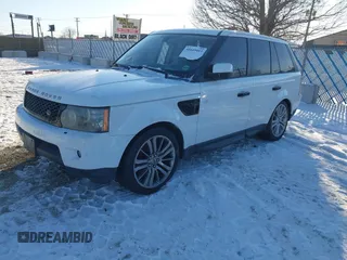 2011 Land Rover Range Rover Sport HSE Lux z VIN SALSK2D42BA715153, wystawiony jako IAAI lot #41649413 z przebiegiem Nie podano mil oraz . Historia ofert i sprzedaży dostępna na DreamBid. Obrazek 2.