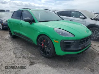 2022 Porsche Macan Turbo with VIN WP1AF2A58NLB32131, listed as a Copart auction lot 75404584 with Not provided miles and Non repairable. Bid and sale history available at DreamBid. Image 4.