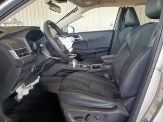 2024 Mitsubishi Outlander SE z VIN JA4J4VA87RZ036071, wystawiony jako Copart lot #58907545 z przebiegiem 30 683 mil mil oraz Nie do naprawy • Non repairable. Historia ofert i sprzedaży dostępna na DreamBid. Obrazek 7.
