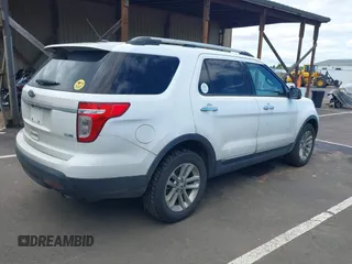 2013 Ford Explorer XLT with VIN 1FM5K8D89DGA72578, listed as a IAAI auction lot 42183948 with 217,018 mi miles and . Bid and sale history available at DreamBid. Image 4.