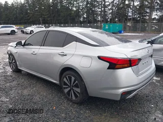 2019 Nissan Altima 2.5 SL with VIN 1N4BL4EV4KC196673, listed as a IAAI auction lot 41480266 with 89,242 mi miles. Bid and sale history available at carsss.com. Image 3.