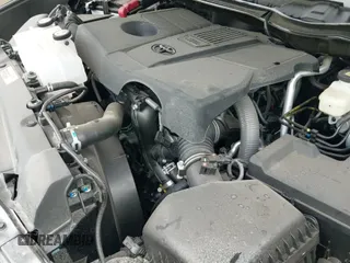 2025 Toyota Tundra Limited with VIN 5TFJA5DB3SX245153, listed as a IAAI auction lot 42327301 with 3,430 mi miles and . Bid and sale history available at DreamBid. Image 21.