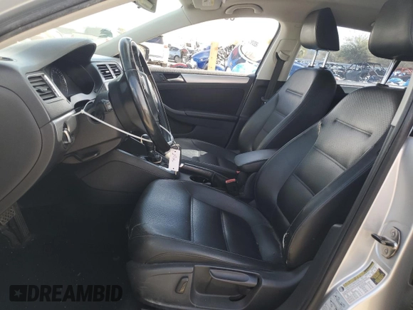2013 Volkswagen Jetta Sedan SE with VIN 3VWDP7AJ0DM293122, listed as a Copart auction lot 45988205 with 145,268 mi miles and Salvage Title. Bid and sale history available at carsss.com. Image 7.