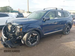 2023 Kia Telluride S with VIN 5XYP6DGC7PG374940, listed as a IAAI auction lot 42422900 with 38,813 mi miles and . Bid and sale history available at DreamBid. Image 2.