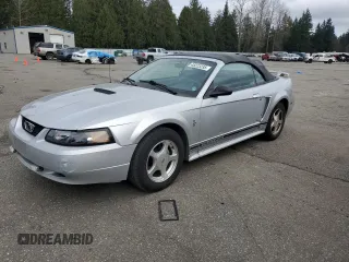 2001 Ford Mustang Deluxe with VIN 1FAFP44441F254874, listed as a Copart auction lot 48223235 with 201,512 mi miles and Clean Title. Bid and sale history available at carsss.com. Image 1.