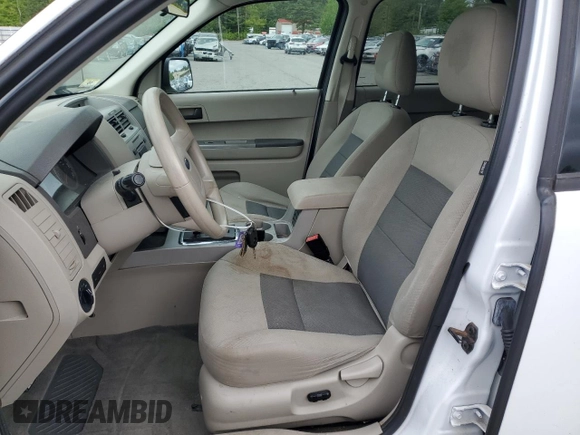 2008 Ford Escape Hybrid with VIN 1FMCU59H28KE18899, listed as a Copart auction lot 57796785 with 100,145 mi miles and Clean title. Bid and sale history available at DreamBid. Image 7.