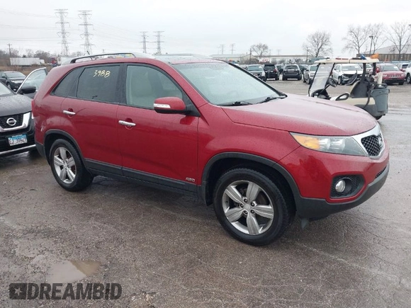 2013 Kia Sorento EX with VIN 5XYKUDA20DG311738, listed as a IAAI auction lot 41943988 with 165,820 mi miles. Bid and sale history available at carsss.com. Image 1.