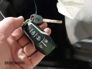 2017 Ford Explorer XLT с VIN 1FM5K8D89HGA27310, выставлен на аукционе IAAI как лот 42051535 с пробегом 111 483 миль миль и . История ставок и продаж доступна на DreamBid. Изображение 11.