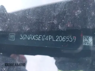 2023 Chevrolet Equinox LS z VIN 3GNAXSEG4PL206539, wystawiony jako IAAI lot #41314044 z przebiegiem 13 658 mil mil oraz . Historia ofert i sprzedaży dostępna na DreamBid. Obrazek 9.