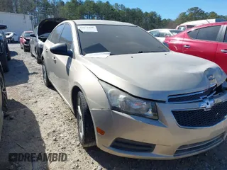 2012 Chevrolet Cruze LT w/2LT with VIN 1G1PG5SC0C7223562, listed as a IAAI auction lot 41671808 with 131,249 mi miles. Bid and sale history available at carsss.com. Image 1.
